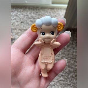 Sonny angel hipper sheep new